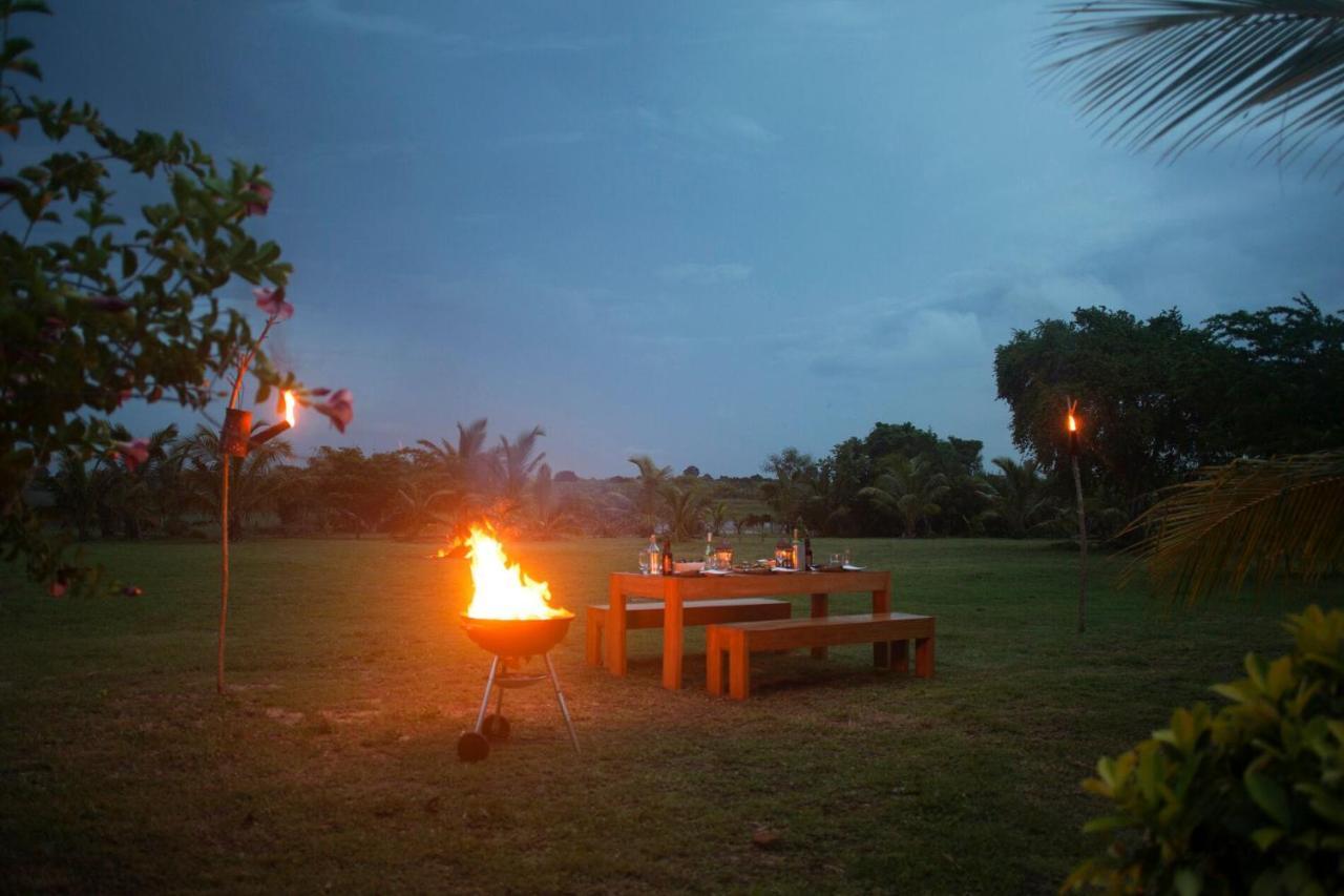 Wild Lotus Yala Villa Тисамахарама Екстериор снимка