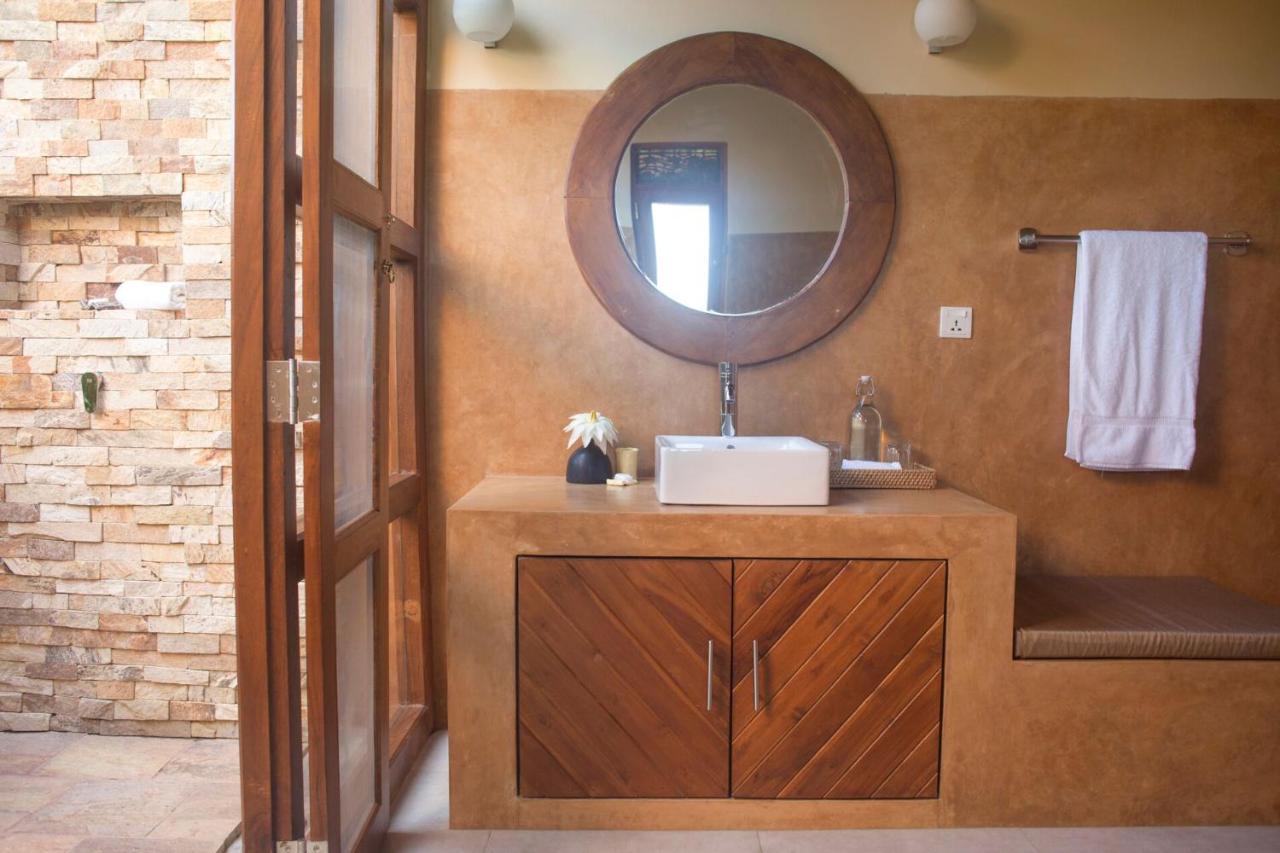 Wild Lotus Yala Villa Тисамахарама Екстериор снимка